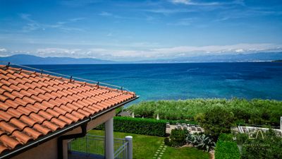 Moderan apartman Balu 16 u vili uz plažu na Krku