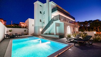 luxury-apartment-lacrima-4.jpg