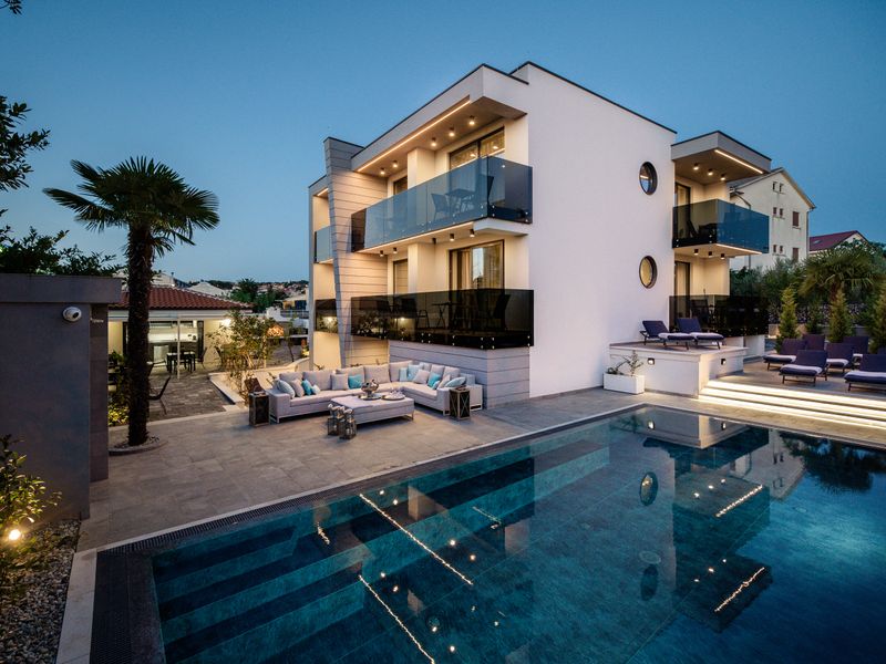 Stylish studio apartment S2 in Villa Curiera with a pool on Krk
