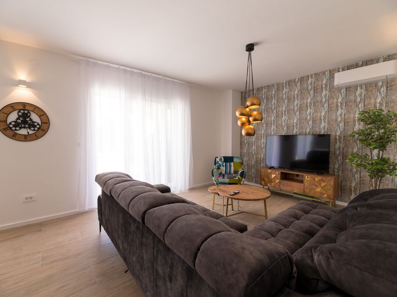 Premium apartment Loma 4 with a pool and garden on Krk