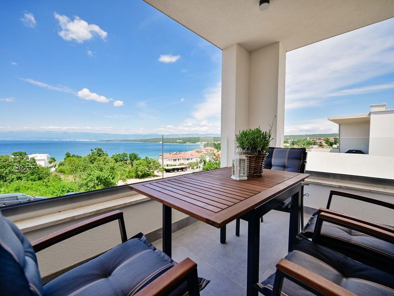 Luksuzan apartman Stone Flower s privatnim bazenom