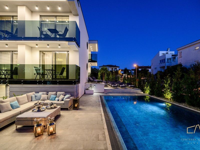 Erstklassige Ferienwohnung Studio S5 in der Villa Curiera mit Pool auf Krk