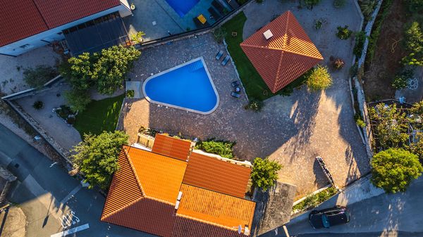 Family holiday house Nada