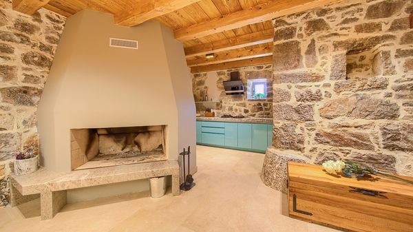 Stone Villa Jerini House with an outdoor pool and wellness on Krk