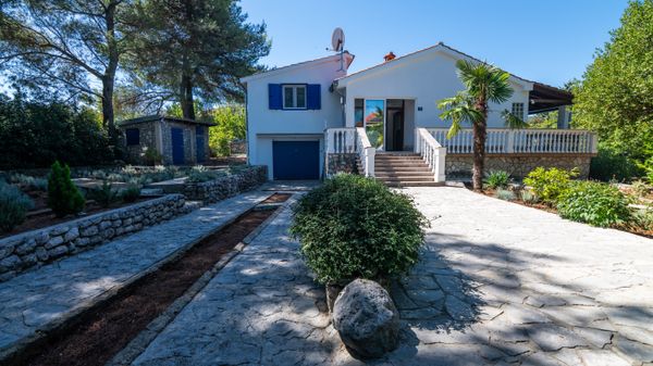 Holiday Home Bianca – Your Mediterranean Escape on Krk