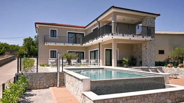 Exklusive Villa Figa II mit privatem Pool