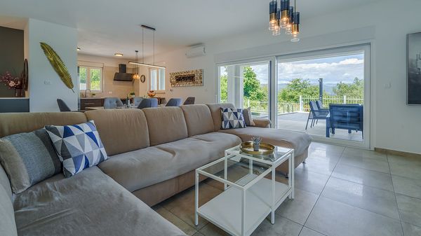 Villa Petra with private pool