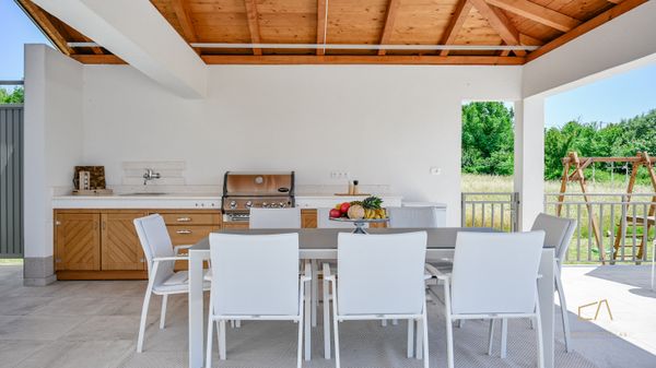 Elegantna Villa Palma s bazenom