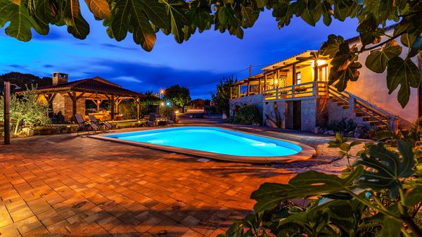 Family holiday house Nada