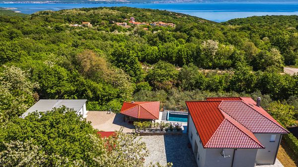 Villa Petra with private pool