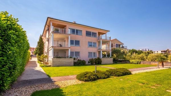 Apartment Malin Quattro with Jacuzzi