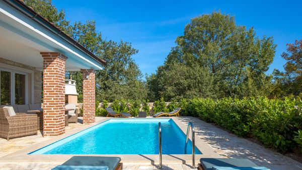 Obiteljska Villa Di s bazenom