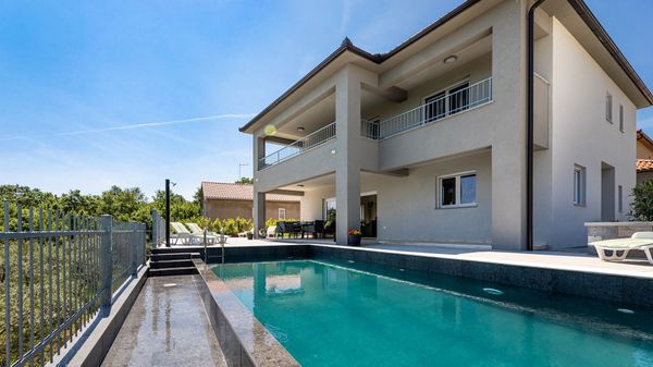 Villa Petra mit privatem Pool