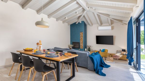 Villa Alomarie - Idilična vila s 3 spavaće sobe u blizini Rovinja, s bazenom, saunom i jacuzzijem
