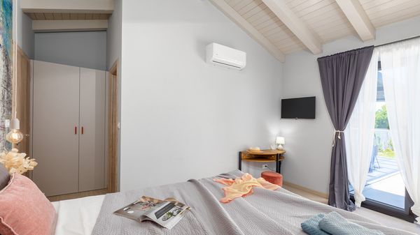 Villa Alomarie - Idilična vila s 3 spavaće sobe u blizini Rovinja, s bazenom, saunom i jacuzzijem