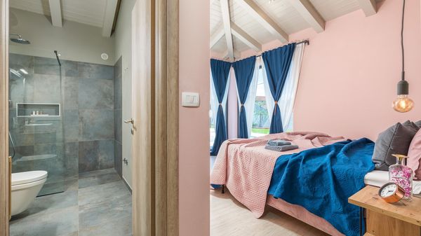 Villa Alomarie - Idilična vila s 3 spavaće sobe u blizini Rovinja, s bazenom, saunom i jacuzzijem