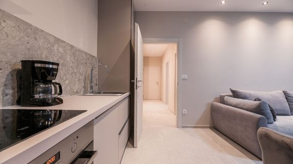 Moderne Ferienwohnung Lacrima 1 in der Villa mit Pool auf Krk