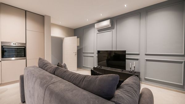 Moderan apartman Lacrima 2 u vili s bazenom na otoku Krku