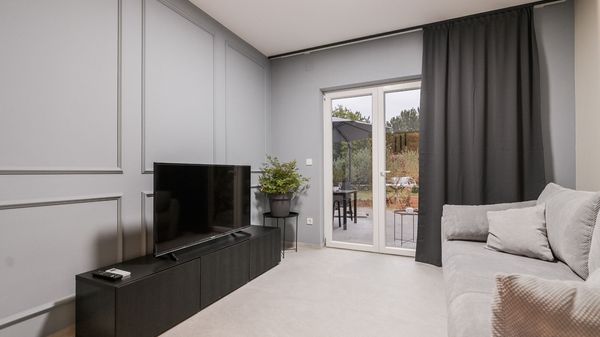 Moderne Ferienwohnung Lacrima 3 in der Villa mit Pool auf Krk