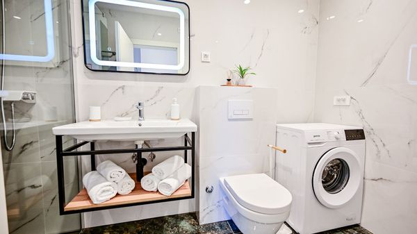 Apartman Lena 1 s pogledom na more i bazenom