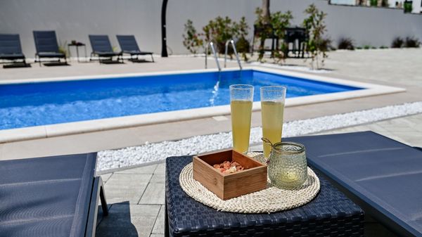 Wohnung Lena 2 mit Meerblick und Pool