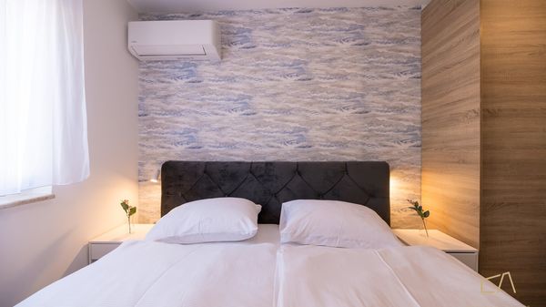 Premium apartment Loma 4 with a pool and garden on Krk