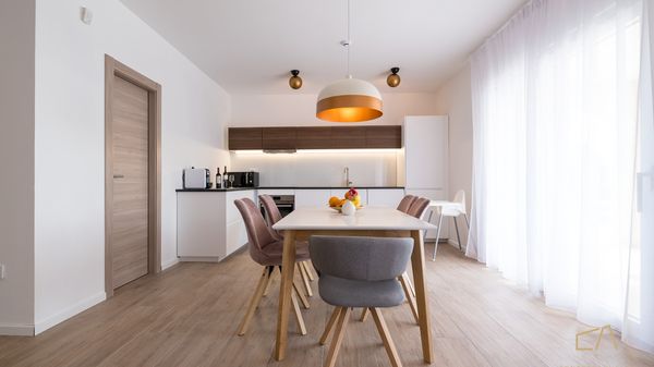 Ekskluzivan apartman Loma  1 s bazenom i vrtom na otoku Krku