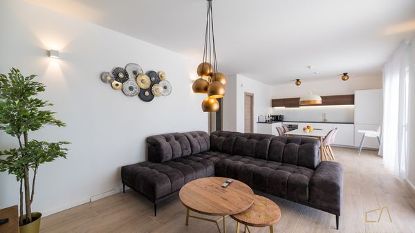 Ekskluzivan apartman Loma  1 s bazenom i vrtom na otoku Krku