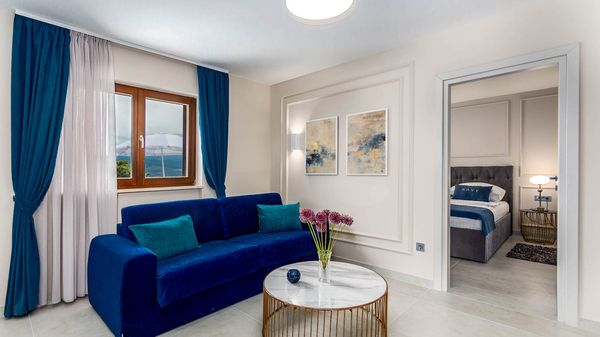 Elegantan apartman Navy s pogledom na more u mirnom selu na Krku