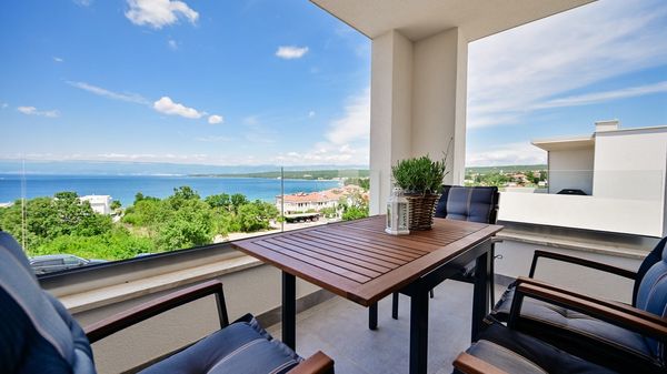 Luksuzan apartman Stone Flower s privatnim bazenom