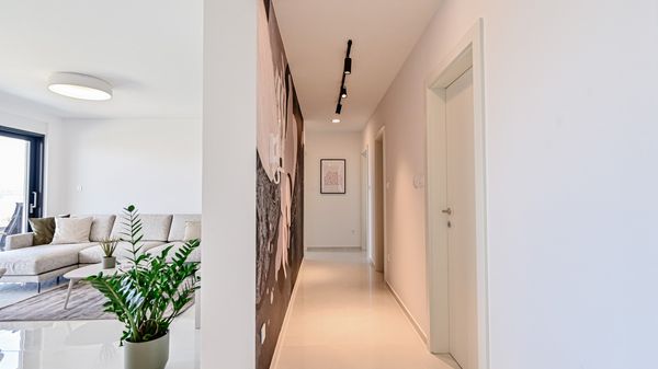Luksuzan apartman Stone Flower s privatnim bazenom