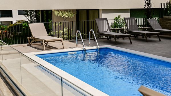 Luksuzan apartman Stone Flower s privatnim bazenom