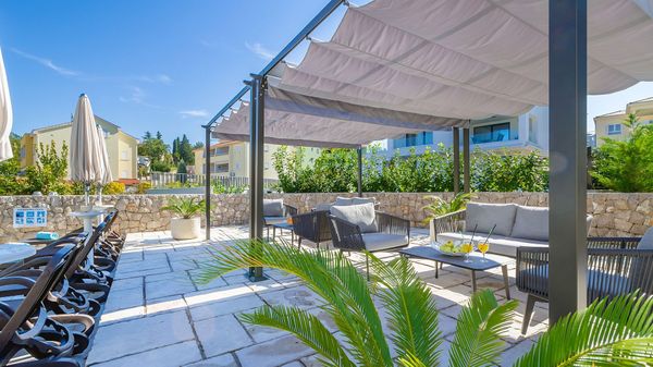 Stilvolle Ferienwohnung Mande 2 in der Villa am Meer auf Krk