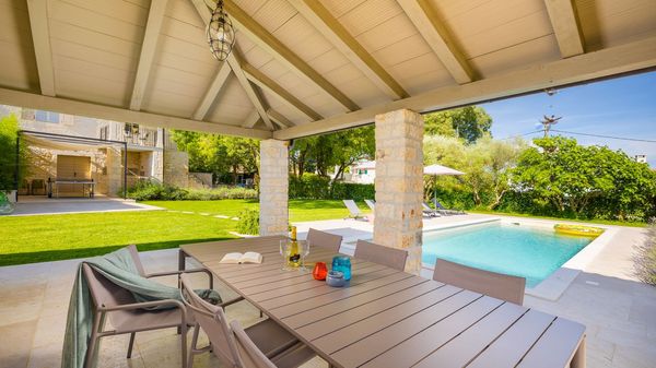 Casa Amalia - beautiful 2 bedroom villa with large pool
