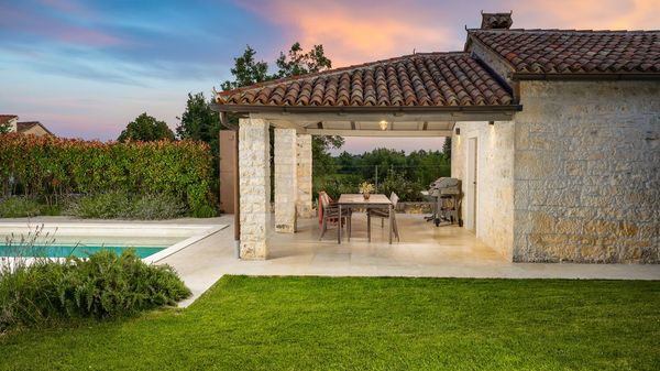 Casa Amalia - beautiful 2 bedroom villa with large pool
