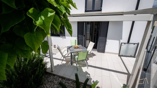Beautiful Dana Apartment with a terrace on Krk