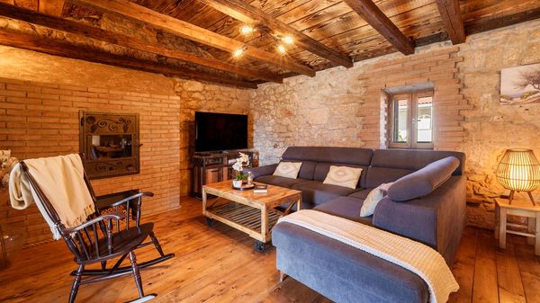 Family holiday house Nada