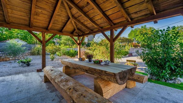 Family holiday house Nada