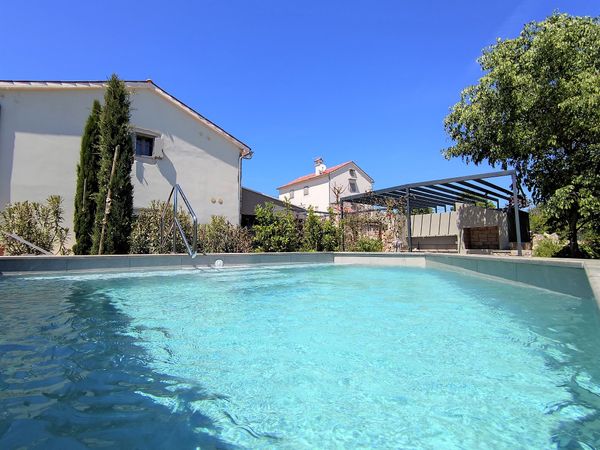 Atemberaubende Luxuriöse Jerini Estate ist ideal für Entspannung