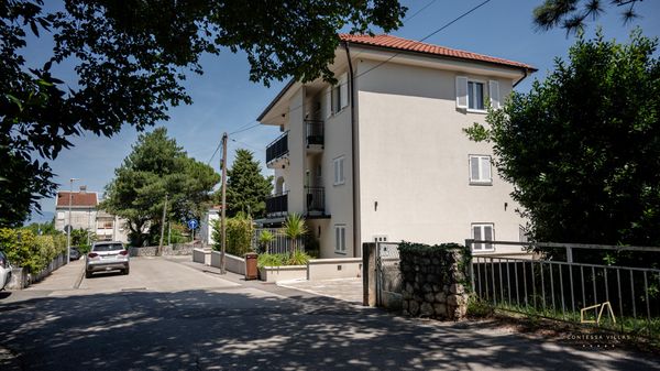Luxury Apartment BALU 29