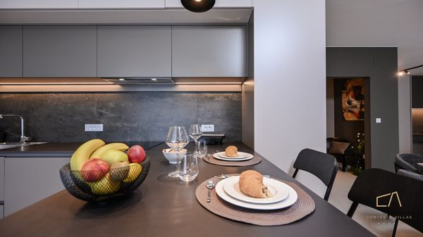 Luxus Apartment Lacrima 5 mit Pool und Meerblick