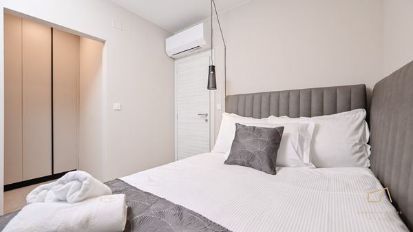 Luxus Apartment Lacrima 5 mit Pool und Meerblick