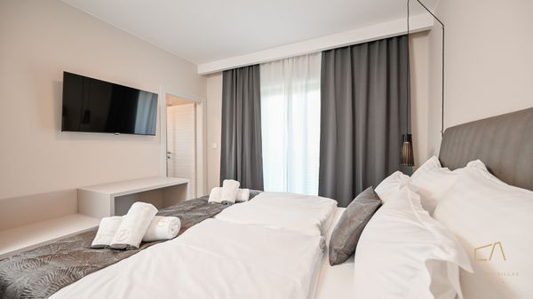 Luxus Apartment Lacrima 5 mit Pool und Meerblick