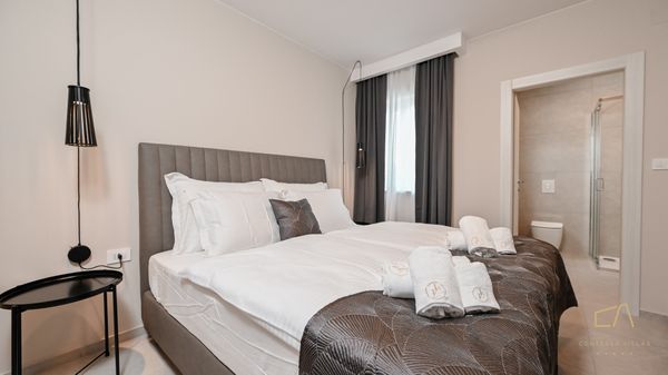 Luxus Apartment Lacrima 5 mit Pool und Meerblick