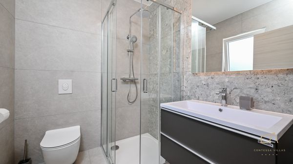 Luxus Apartment Lacrima 5 mit Pool und Meerblick