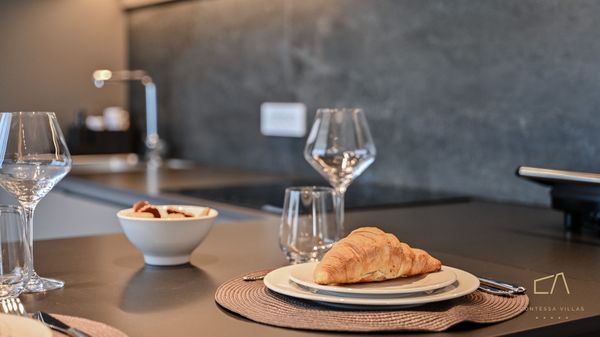 Luxus Apartment Lacrima 5 mit Pool und Meerblick