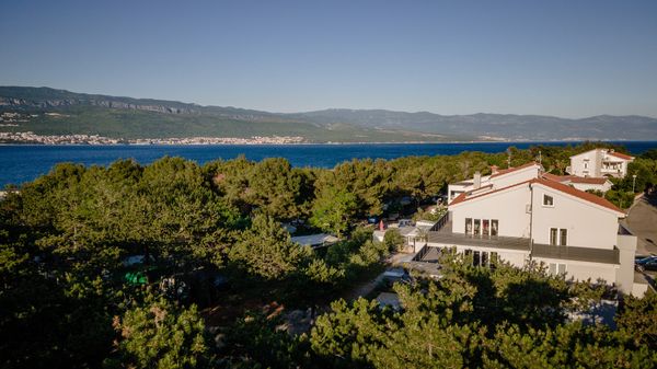 Luxus Apartment Lacrima 5 mit Pool und Meerblick