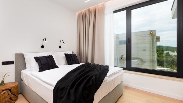 Luksuzna Villa 45 – Moderna oaza između prirode i dizajna