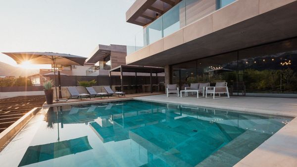 Luxury Villa Lorkia