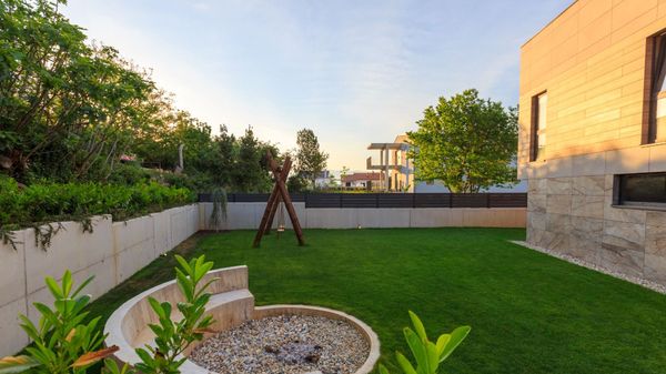 Luxury Villa Lorkia